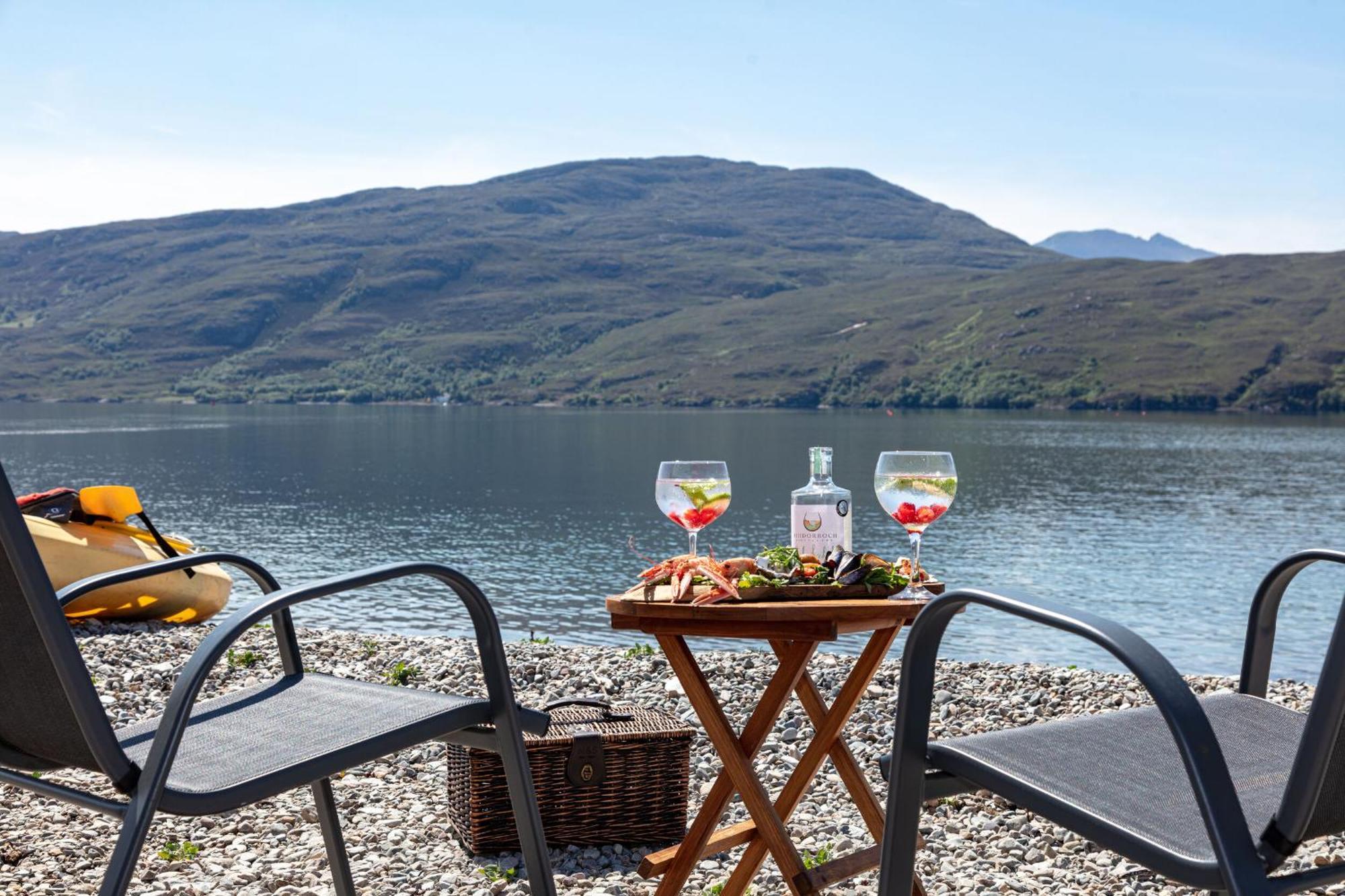 The Wreck - Lochside Cottage Dog Friendly Ullapool Extérieur photo